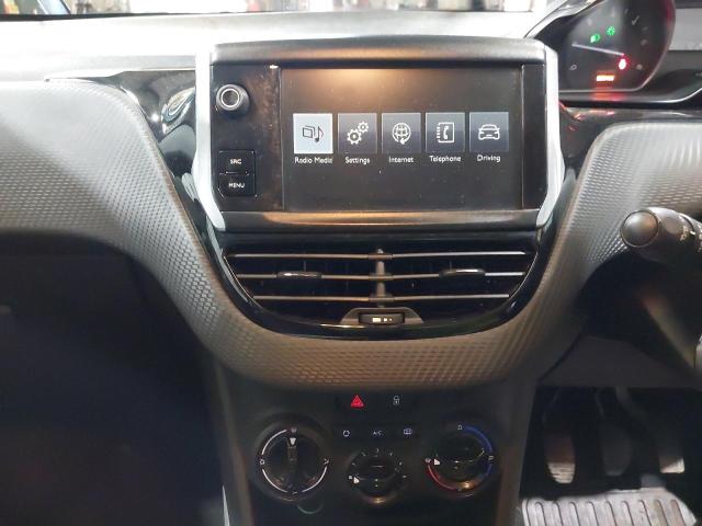 Продаж на аукціоні авто 2015 Peugeot 2008 Urban, vin: VF3CUBHY6FY086304, номер лоту: 43892844
