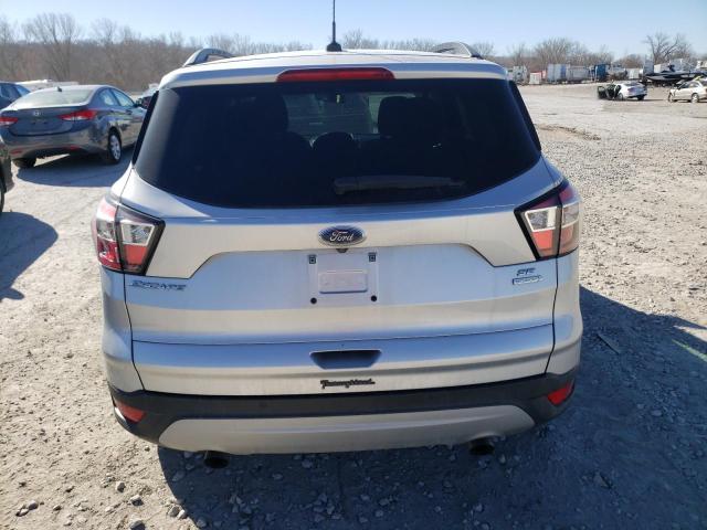 43814324 :رقم المزاد ، 1FMCU0GD2JUA31895 vin ، 2018 Ford Escape مزاد بيع