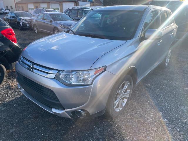 Продаж на аукціоні авто 2015 Mitsubishi Outlander Se, vin: JA4AZ3A38FZ003358, номер лоту: 42783414