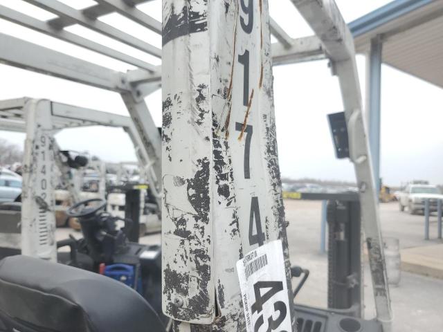 2015 Nissan Forklift მანქანა იყიდება აუქციონზე, vin: CP1F29W7620, აუქციონის ნომერი: 43834244