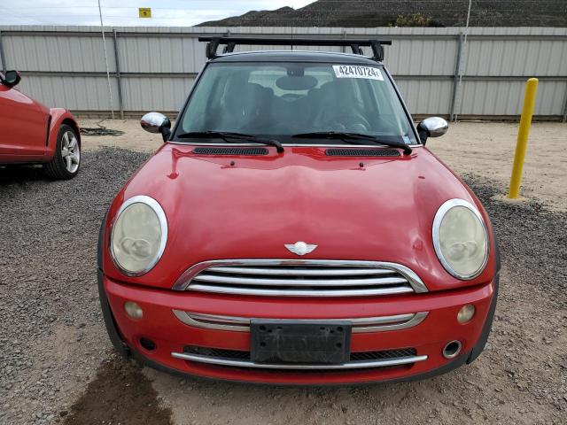 2006 Mini Cooper მანქანა იყიდება აუქციონზე, vin: WMWRC33576TK17976, აუქციონის ნომერი: 42470724