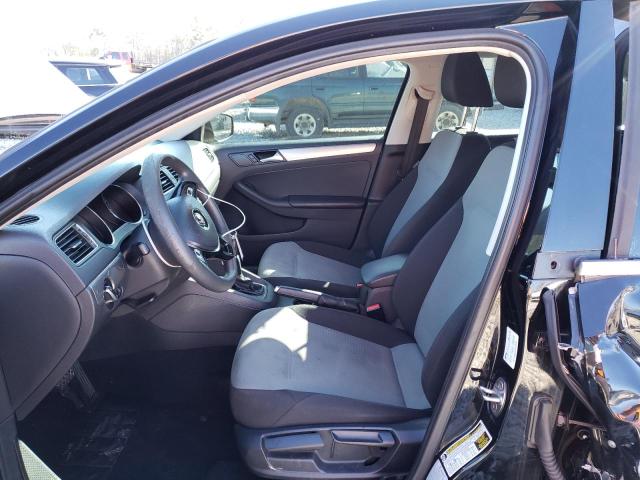 42686634 :رقم المزاد ، 3VW2B7AJ3HM211654 vin ، 2017 Volkswagen Jetta S مزاد بيع