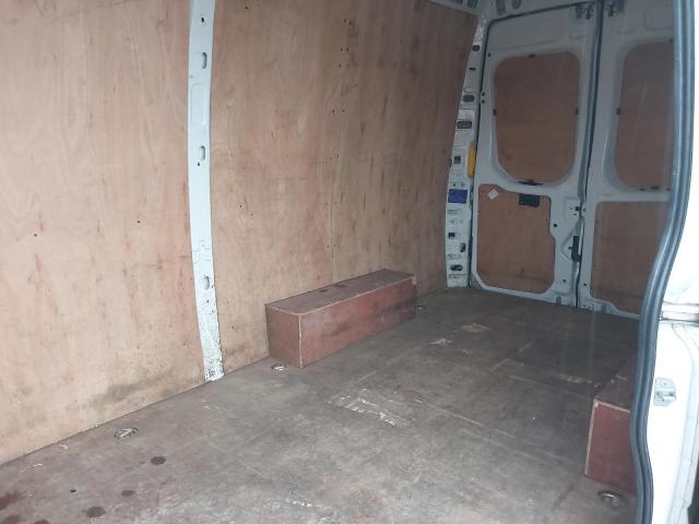 43727754 :رقم المزاد ، ZCFCL35A205504343 vin ، 2022 Ivec Daily 35s1 مزاد بيع