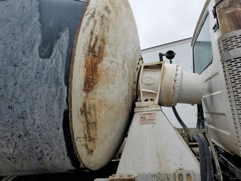 Продаж на аукціоні авто 2005 Mack 600 Dm600, vin: 1M2B209C15M030586, номер лоту: 43986255