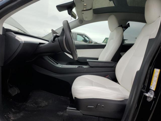 46490415 :رقم المزاد ، 5YJYGDEE8MF141710 vin ، 2021 Tesla Model Y مزاد بيع
