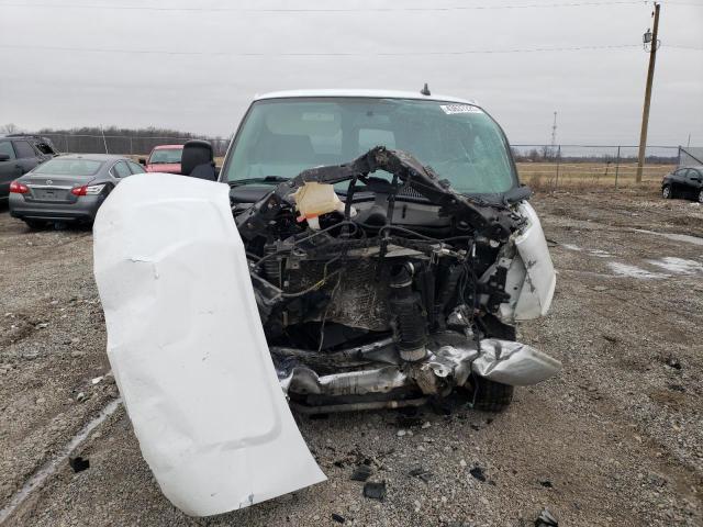 43637225 :رقم المزاد ، 1GAZGMFG9H1189485 vin ، 2017 Chevrolet Express مزاد بيع