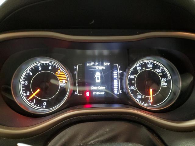 44740105 :رقم المزاد ، 1C4PJMCS7HD223589 vin ، 2017 Jeep Cherokee مزاد بيع