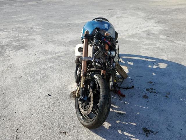44956985 :رقم المزاد ، JS1GW71AX52110377 vin ، 2005 Suzuki Gsx1300 مزاد بيع