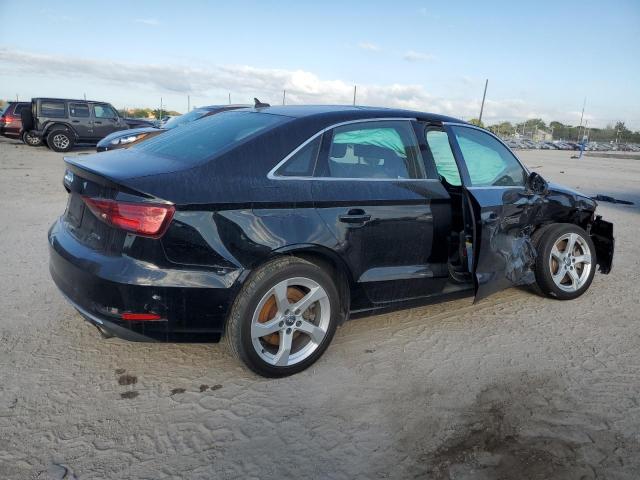 Продажа на аукционе авто 2019 Audi A3, vin: WAUBEGFF1K1018323, номер лота: 43650445