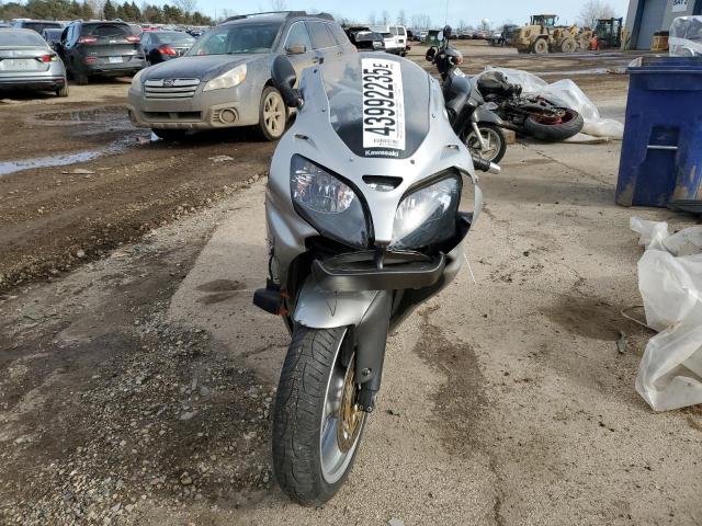 Продажа на аукционе авто 2006 Kawasaki Zx600 J1, vin: JKAZX4J136A059350, номер лота: 84038405