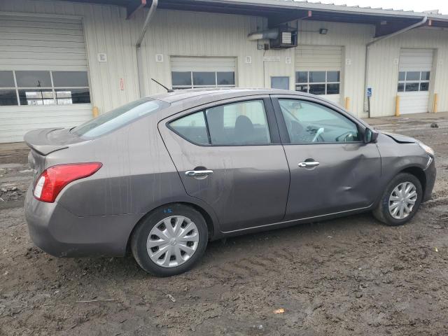 45723035 :رقم المزاد ، 3N1CN7AP1FL832576 vin ، 2015 Nissan Versa مزاد بيع