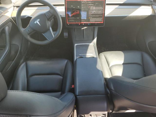 43649825 :رقم المزاد ، 5YJ3E1EC5MF044414 vin ، 2021 Tesla Model 3 مزاد بيع