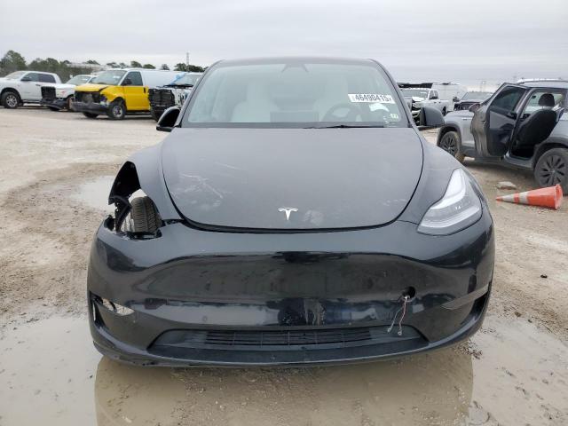46490415 :رقم المزاد ، 5YJYGDEE8MF141710 vin ، 2021 Tesla Model Y مزاد بيع