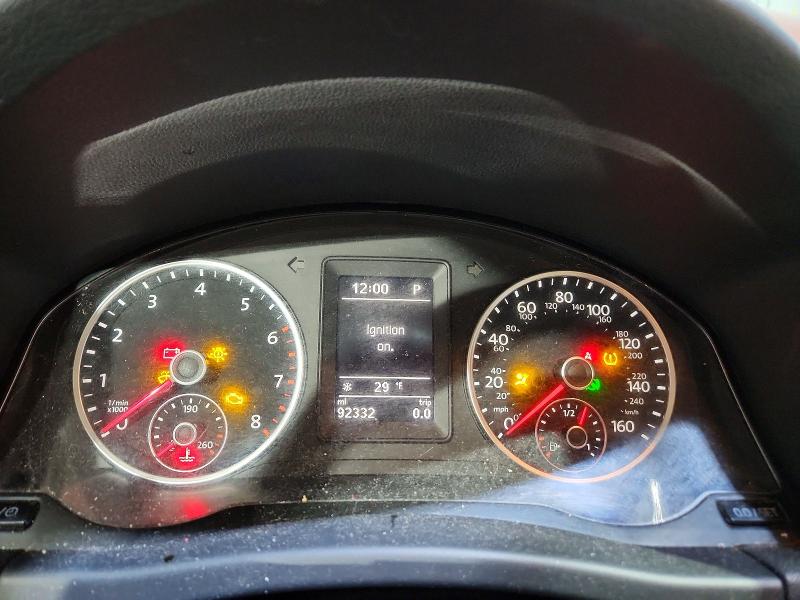 75535475 :رقم المزاد ، WVGBV7AX3GW045712 vin ، 2016 Volkswagen Tiguan مزاد بيع