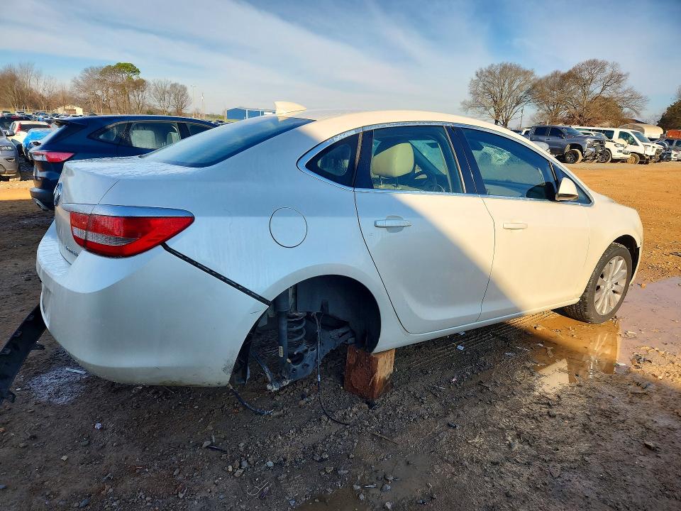 Auction sale of the 2015 Buick Verano, vin: 1G4PP5SK3F4162921, lot number: 77829285