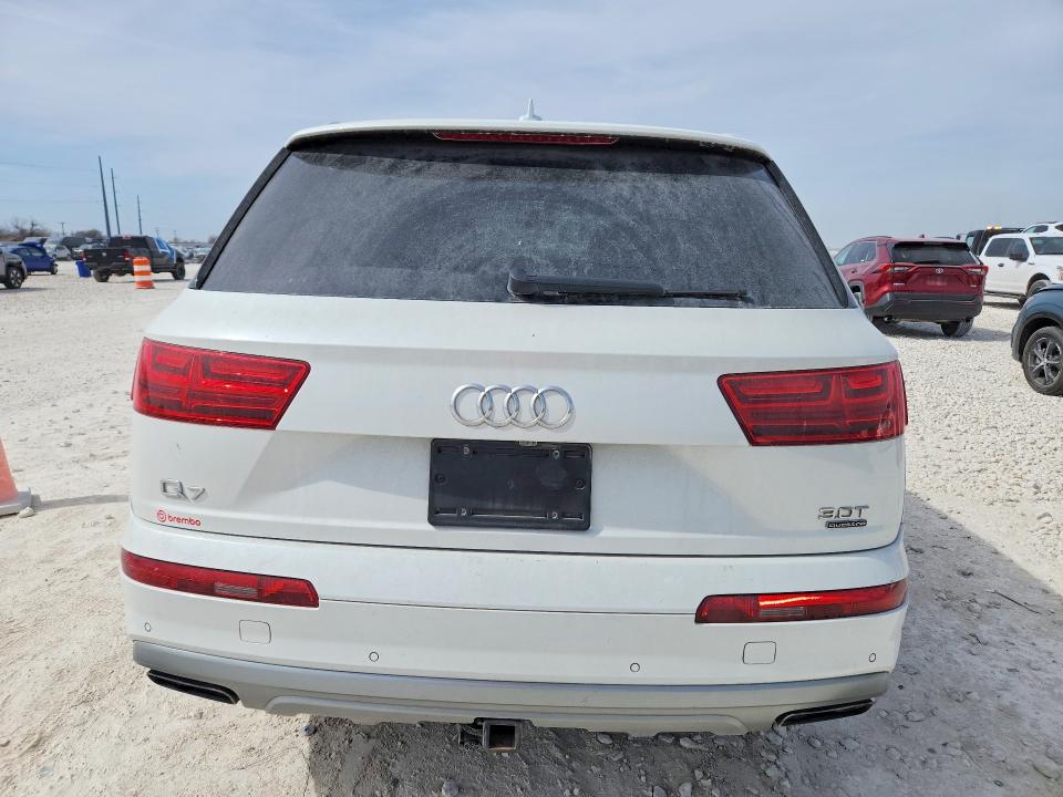 2017 Audi Q7 მანქანა იყიდება აუქციონზე, vin: WA1VAAF71HD043046, აუქციონის ნომერი: 78828595