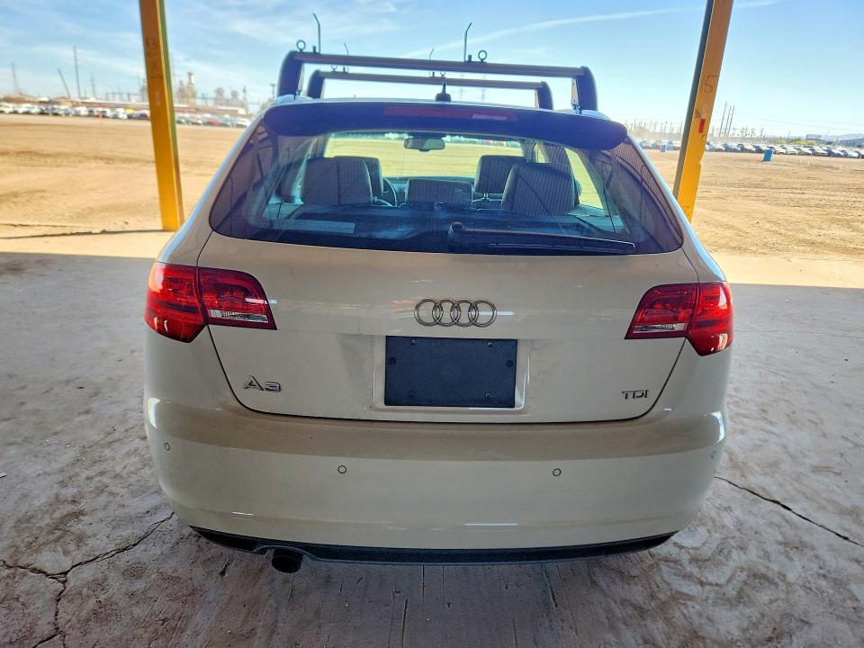 79054115 :رقم المزاد ، WAUKJAFM2DA026103 vin ، 2013 Audi A3 مزاد بيع