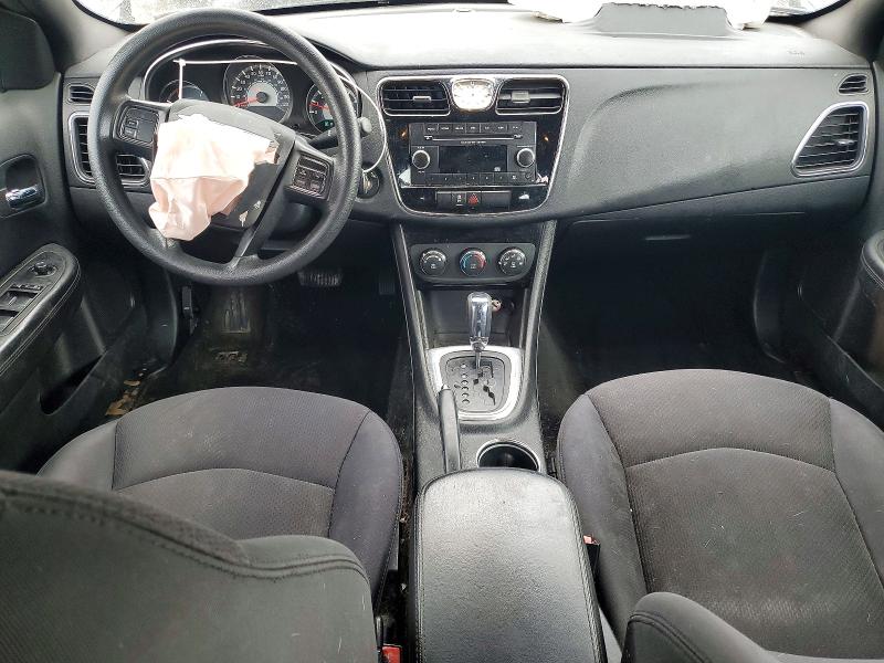 77568975 :رقم المزاد ، 1C3CCBAB0EN122498 vin ، 2014 Chrysler 200 مزاد بيع