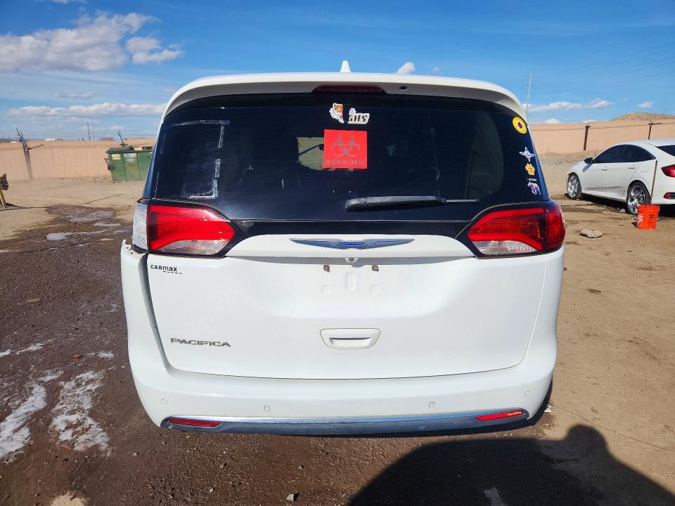 77113685 :رقم المزاد ، 2C4RC1BG5LR120370 vin ، 2020 Chrysler Pacifica مزاد بيع