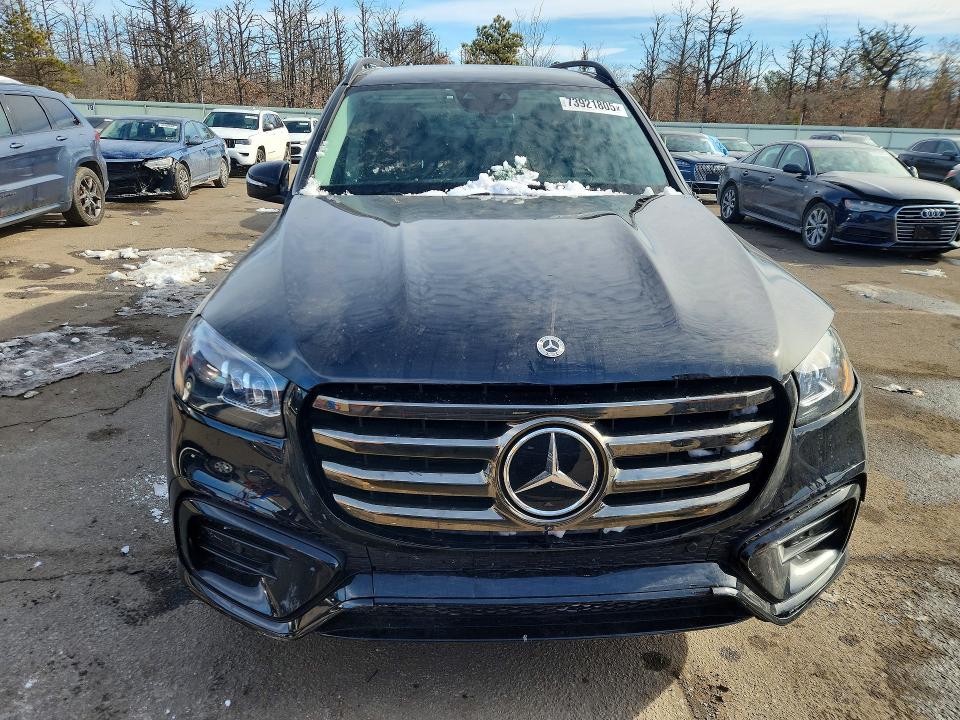 Продажа на аукционе авто 2025 Mercedes-benz Gls, vin: 4JGFF5KE8SB477731, номер лота: 73921805