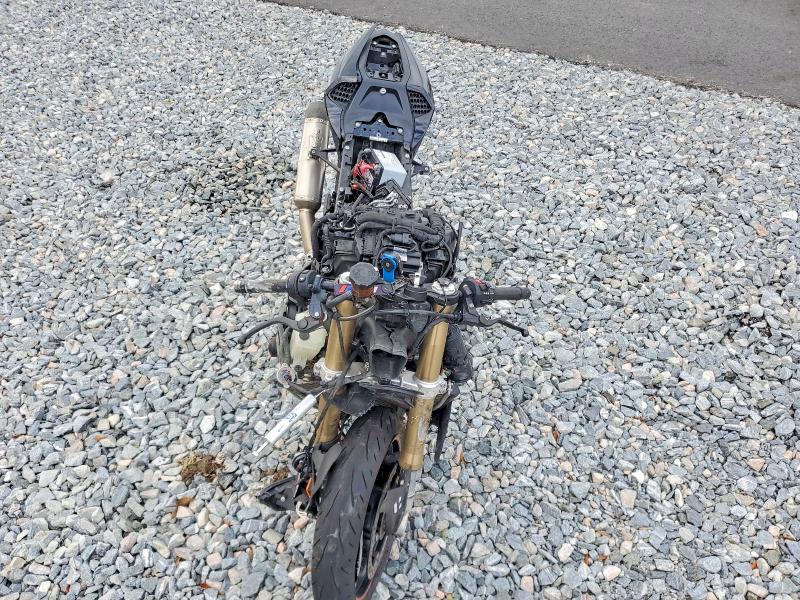 75614805 :رقم المزاد ، WB10E2305M6D87107 vin ، 2021 Bmw S 1000 مزاد بيع