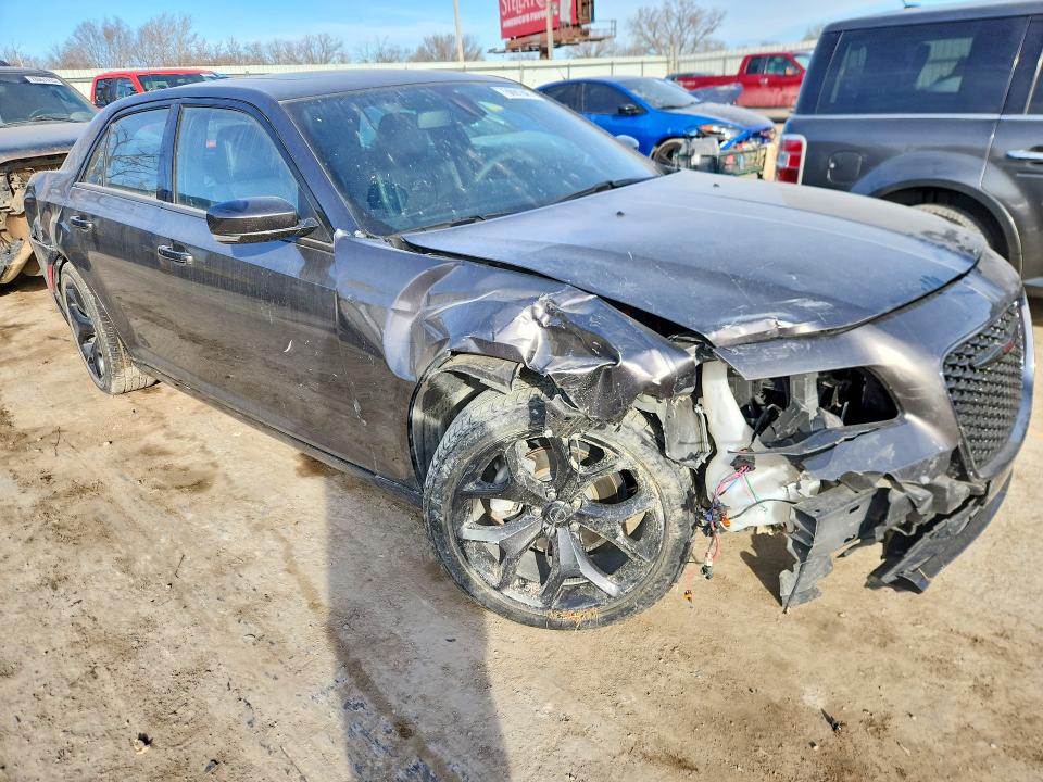 Продаж на аукціоні авто 2022 Chrysler 300, vin: 2C3CCABG8NH206372, номер лоту: 78691645
