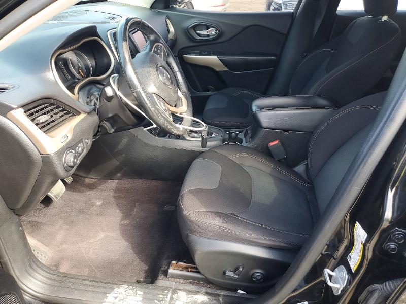 76711095 :رقم المزاد ، 1C4PJLCB6HW571866 vin ، 2017 Jeep Cherokee مزاد بيع
