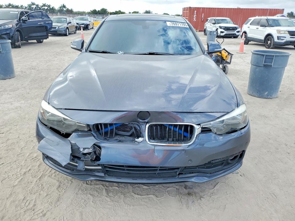 Продаж на аукціоні авто 2017 Bmw 320, vin: WBA8E5G52HNU42003, номер лоту: 76971705