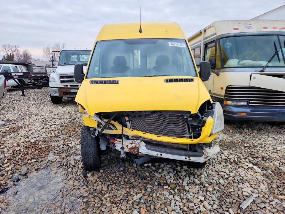 Продажа на аукционе авто 2013 Mercedes-benz Sprinter 2, vin: WD3PE8CC3D5789722, номер лота: 76710725