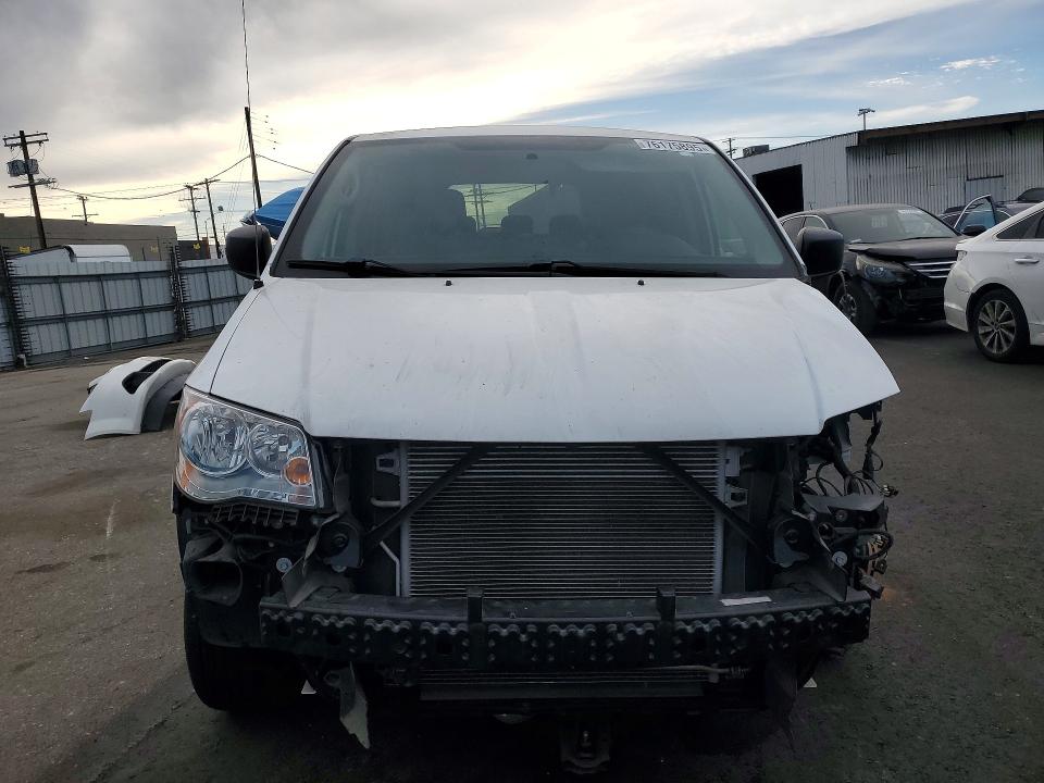 Auction sale of the 2018 Dodge Grand Caravan, vin: 2C7WDGBG7JR243252, lot number: 76175895