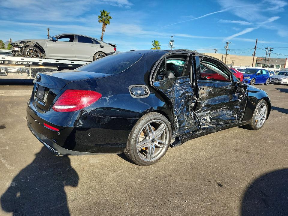 Продажа на аукционе авто 2018 Mercedes-benz E, vin: WDDZF4JB0JA470043, номер лота: 78984665