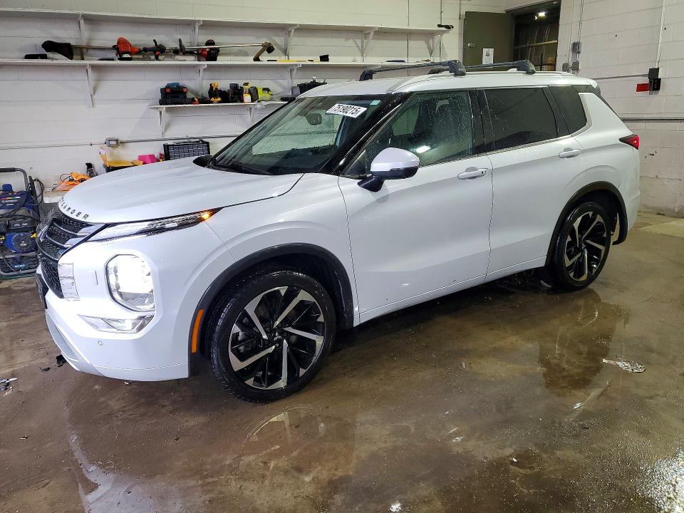 Продаж на аукціоні авто 2022 Mitsubishi Outlander, vin: JA4J4VA87NZ026392, номер лоту: 75190215
