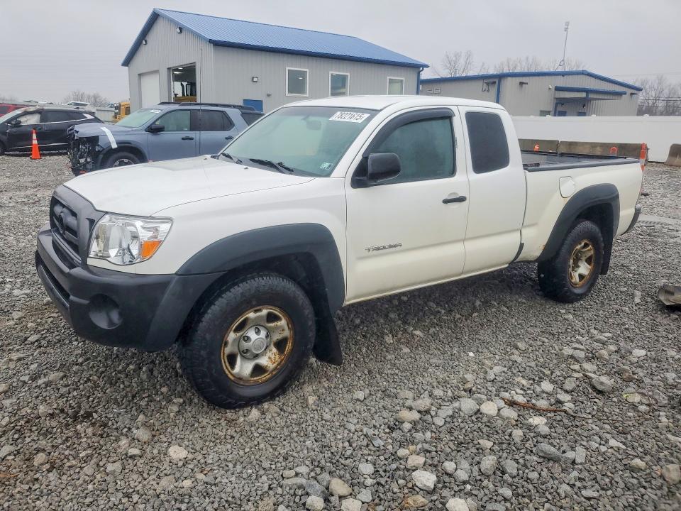 2011 Toyota Tacoma Bas მანქანა იყიდება აუქციონზე, vin: 5TFUU4EN6BX011922, აუქციონის ნომერი: 78221615