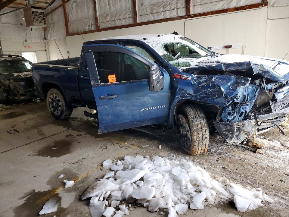 Продаж на аукціоні авто 2024 Chevrolet Silverado, vin: 2GC4YME76R1153751, номер лоту: 74992245