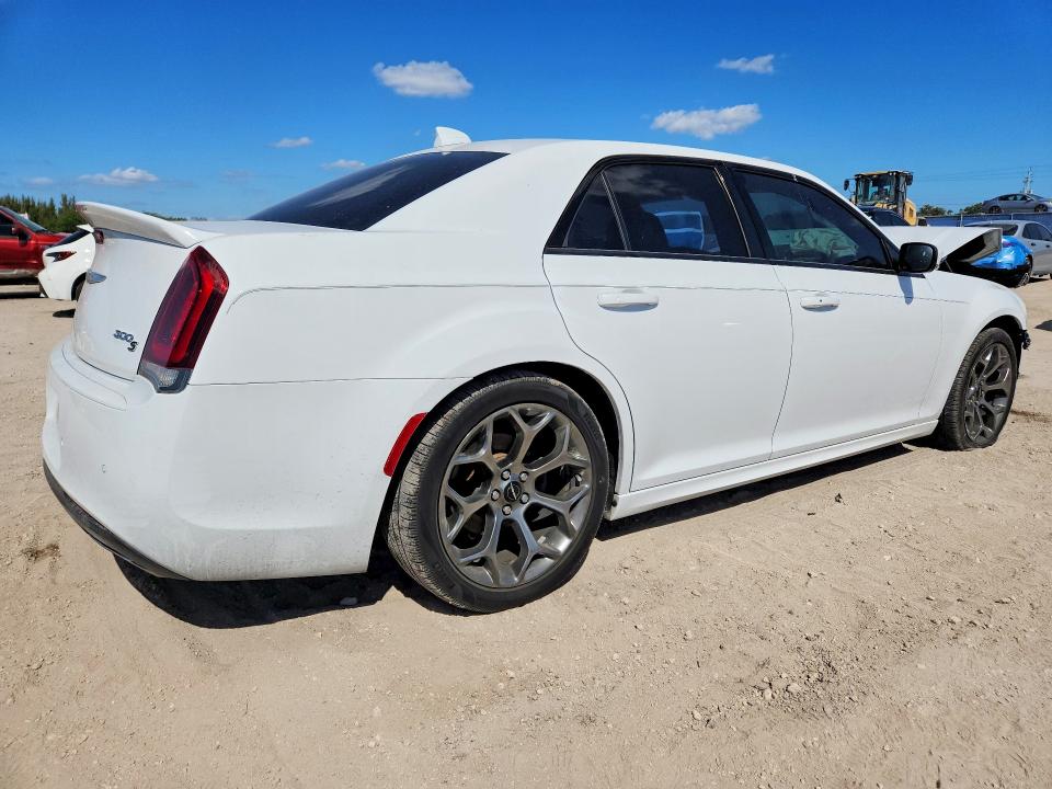 Продажа на аукционе авто 2018 Chrysler 300, vin: 2C3CCABG7JH243729, номер лота: 76840485