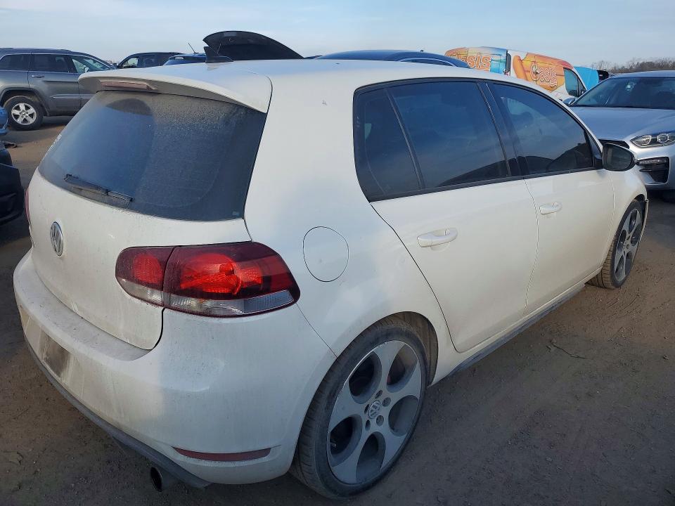 Продажа на аукционе авто 2013 Volkswagen Gti, vin: WVWHV7AJ6DW117380, номер лота: 79112455