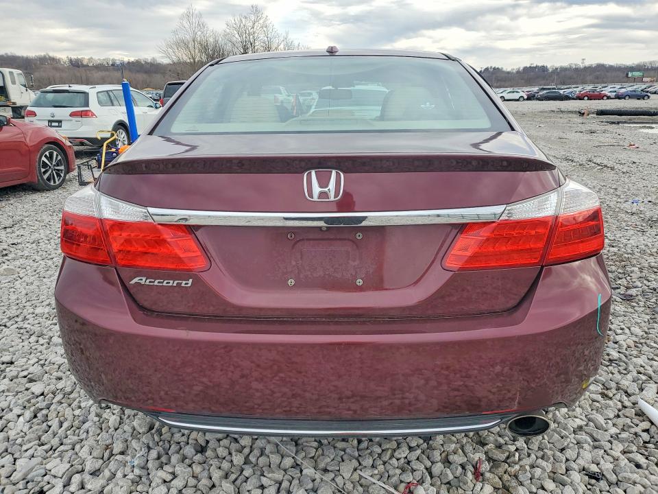 Продажа на аукционе авто 2015 Honda Accord, vin: 1HGCR2F85FA230035, номер лота: 76776655