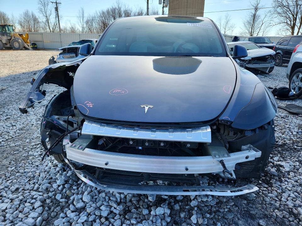 Продажа на аукционе авто 2022 Tesla Model Y, vin: 7SAYGDEE5NF563843, номер лота: 78212005