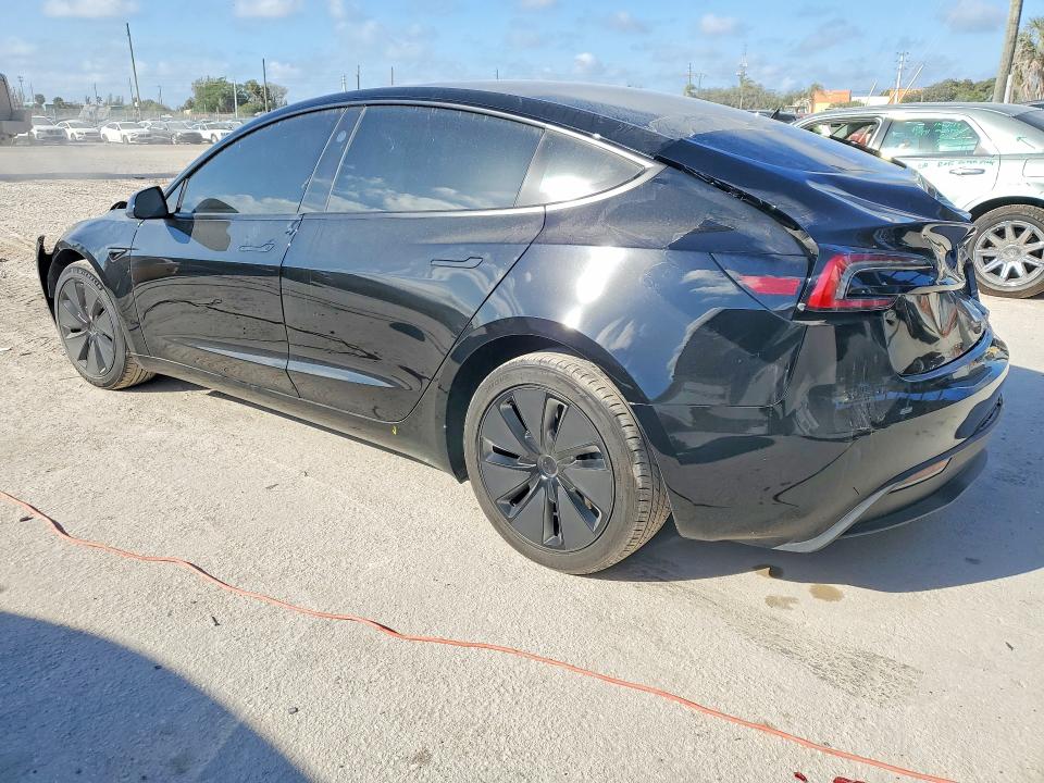 79173455 :رقم المزاد ، 5YJ3E1EA2RF872457 vin ، 2024 Tesla Model 3 مزاد بيع
