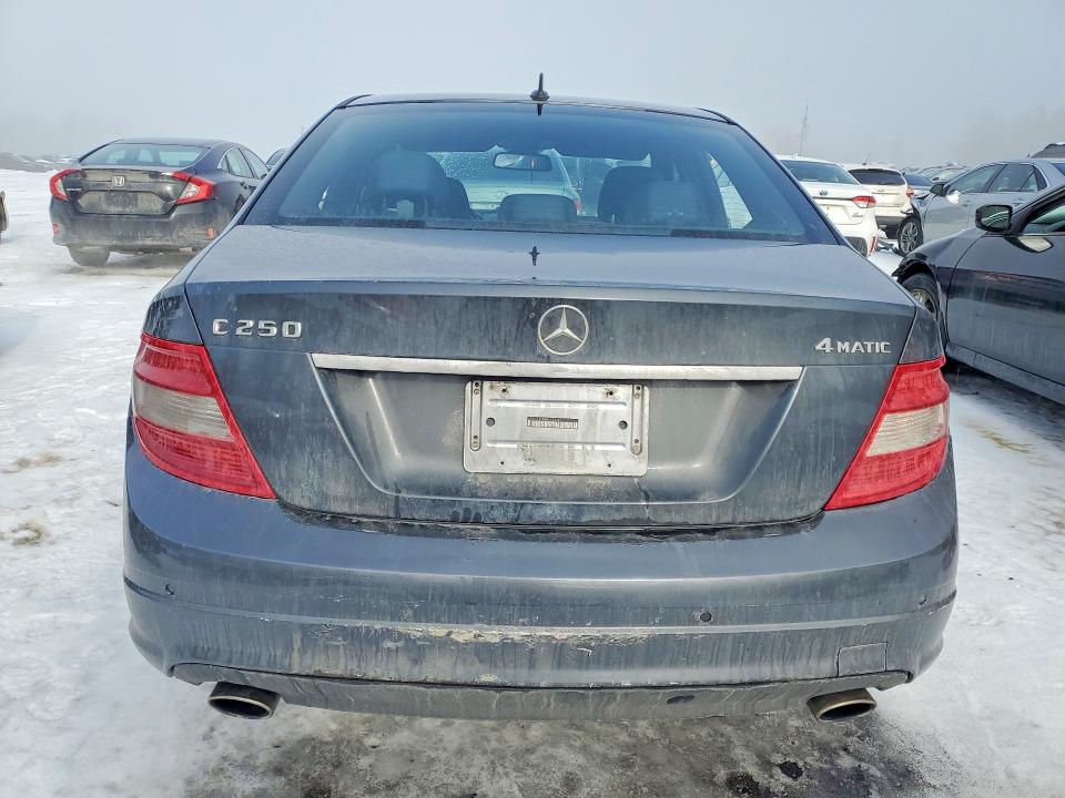Продажа на аукционе авто 2011 Mercedes-benz C, vin: WDDGF8FB8BA523127, номер лота: 76976245