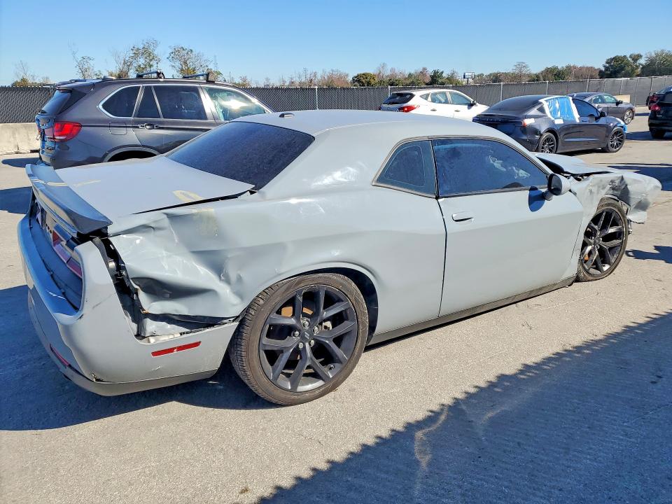 2022 Dodge Challenger მანქანა იყიდება აუქციონზე, vin: 2C3CDZJG5NH137167, აუქციონის ნომერი: 75814645