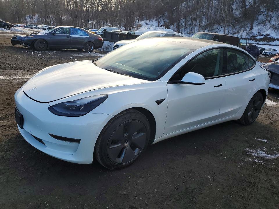 Продажа на аукционе авто 2021 Tesla Model 3, vin: 5YJ3E1EA7MF085240, номер лота: 76539105