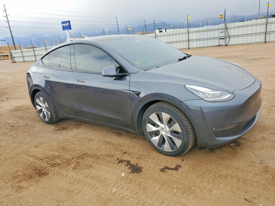 Продажа на аукционе авто 2021 Tesla Model Y, vin: 5YJYGAEE9MF185536, номер лота: 78555375