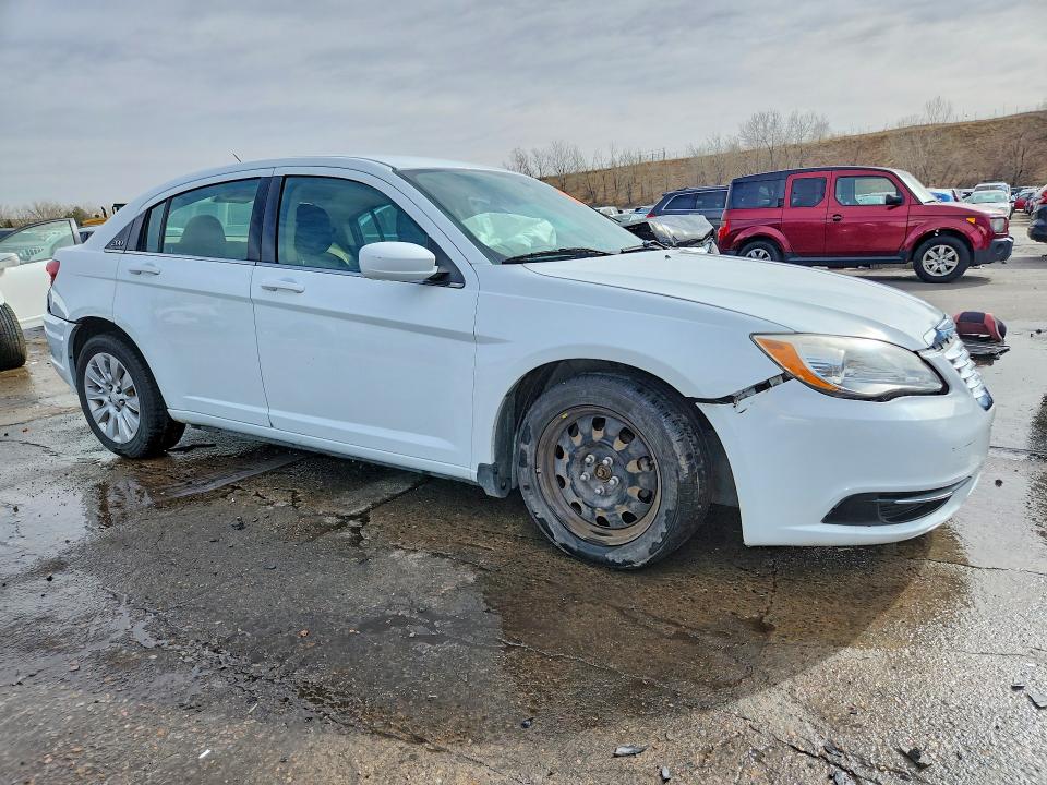 78450625 :رقم المزاد ، 1C3CCBAG2DN721896 vin ، 2013 Chrysler 200 مزاد بيع