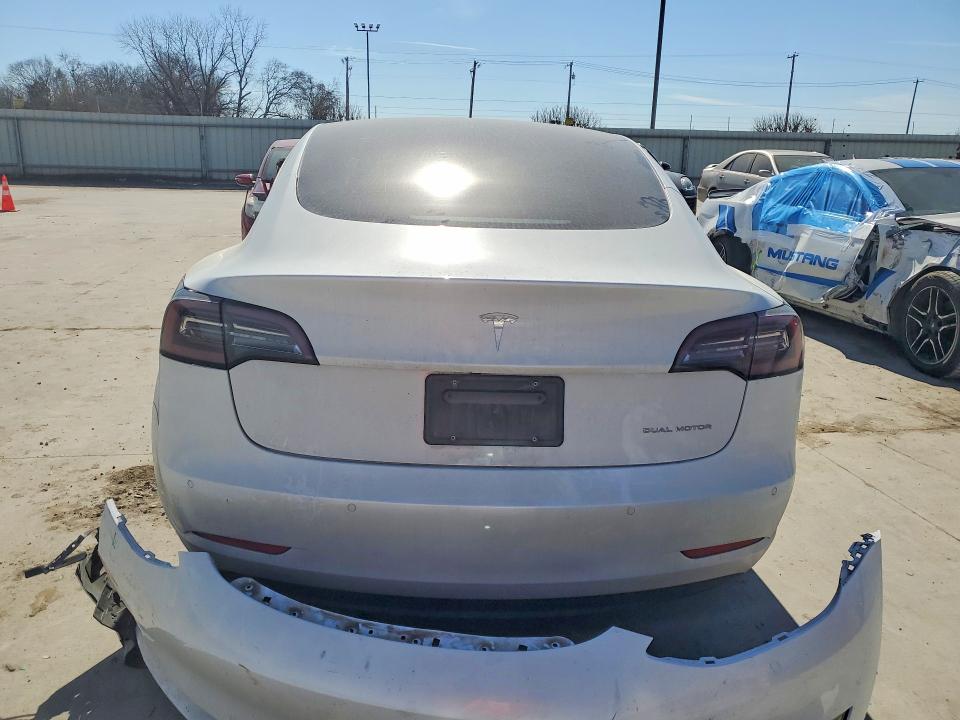 76545125 :رقم المزاد ، 5YJ3E1EB8NF206075 vin ، 2022 Tesla Model 3 مزاد بيع