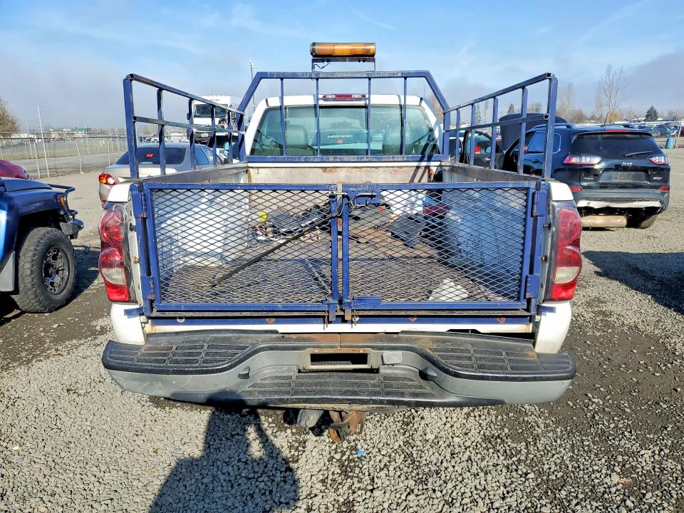 Aukcja sprzedaży 2006 Chevrolet Silverado, vin: 1GCHC24U76E121297, numer aukcji: 75961005