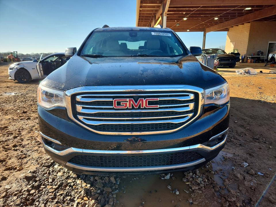 76863255 :رقم المزاد ، 1GKKNNLS8KZ101018 vin ، 2019 Gmc Acadia مزاد بيع