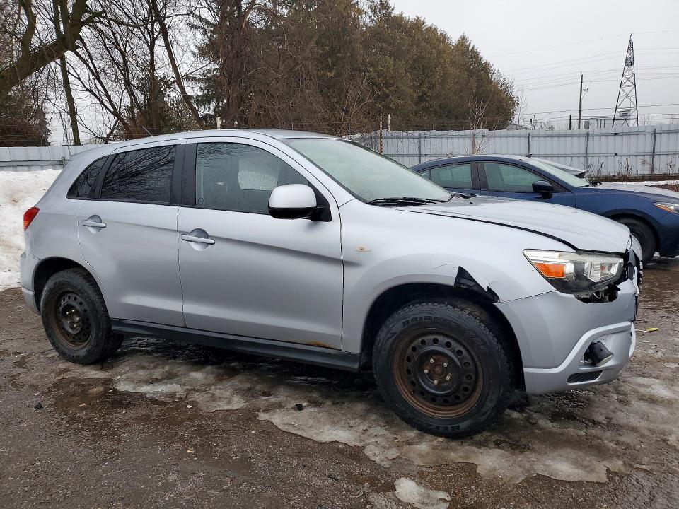 76951915 :رقم المزاد ، JA4AH3AU1BZ607081 vin ، 2011 Mitsubishi Rvr مزاد بيع