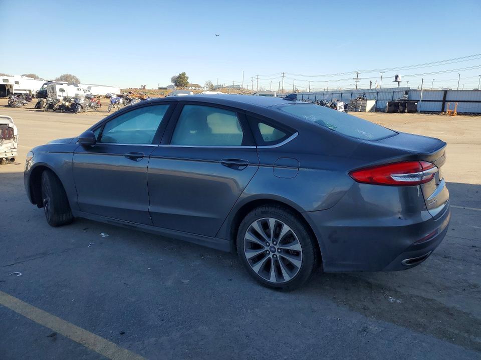 2019 Ford Fusion მანქანა იყიდება აუქციონზე, vin: 3FA6P0T96KR179668, აუქციონის ნომერი: 79422805