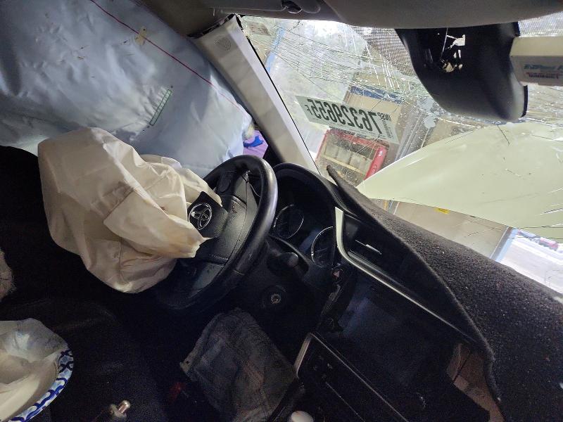 Продаж на аукціоні авто 2017 Toyota Corolla, vin: 5YFBURHE0HP698564, номер лоту: 76329655